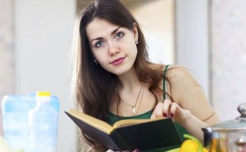 哺乳期女人乳房变软 或是因为它