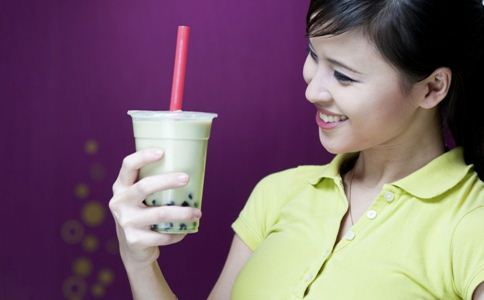 怎样让乳晕变红 5招让女人的乳晕变粉嫩