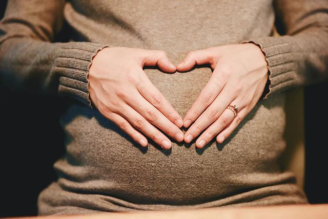 孕妇适合穿什么胸罩,如何挑选合适的胸罩?