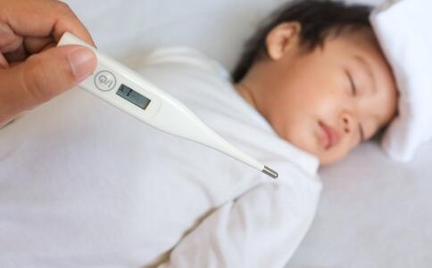 小孩子发烧怎么办 6个物理降温方法