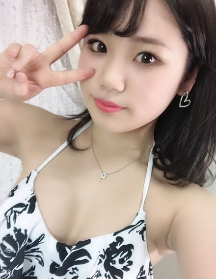持田刊里资料简介:持田栞里身高三围作品图片 持田刊里资料简介:持田栞里身高三围作品图片