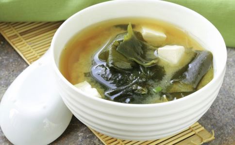 乳房痛吃什么能缓解不适 女人要常吃它们