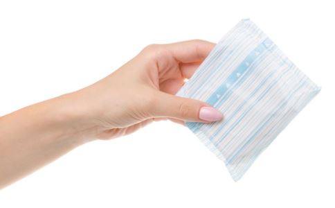 月经褐色量少是怎么回事 有怀孕的可能吗