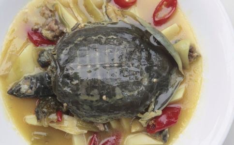 乳腺增生少吃哪些食物 这几种碰不得