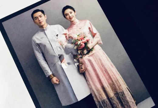 唐艺昕婚纱照曝光：张若昀唐艺昕婚礼伴手礼抢先看