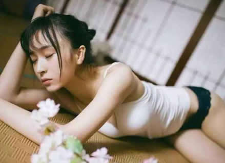 偷偷告诉你床上让男人爽死动作(图)