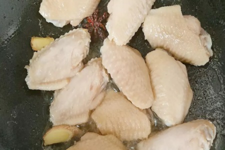 可乐鸡翅的做法步骤,美味做法瞬间光盘