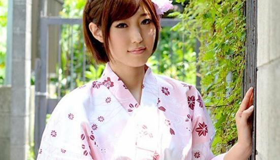 最美女优图片2019：长得超级漂亮的av排行前10