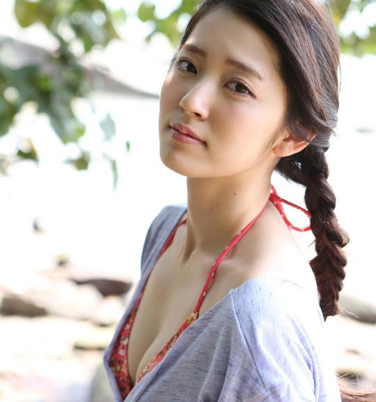 最美女优图片2019：长得超级漂亮的av排行前10