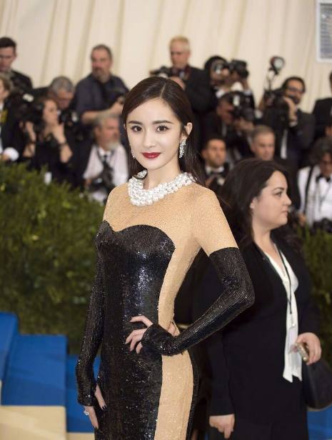 杨幂22张图片你敢看吗(精选迷人性感好看的图片) 杨幂22张图片你敢看吗(精选迷人性感好看的图片)