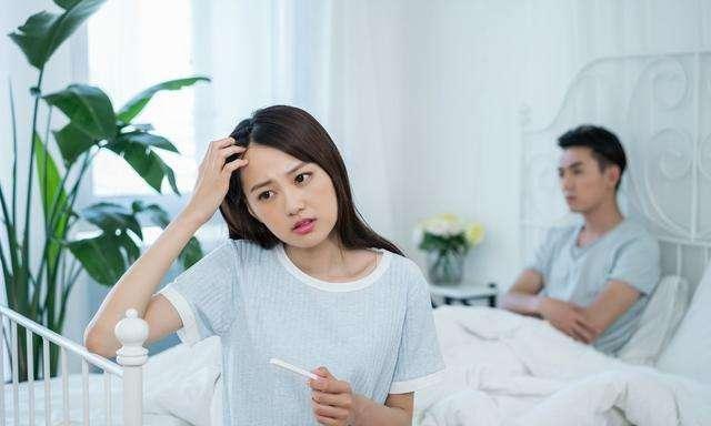 夫妻备孕一年没怀上,专家支了一招,半年就喜当爹妈