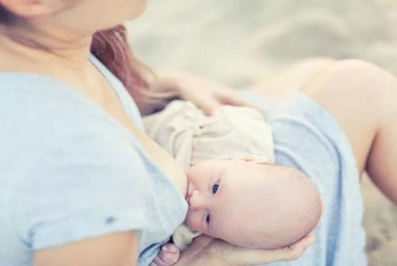哺乳期乳腺有硬块怎么回事 达人支妙招