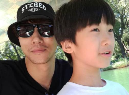 张亮寇静离婚什么情况 离婚原因竟是因为这个！