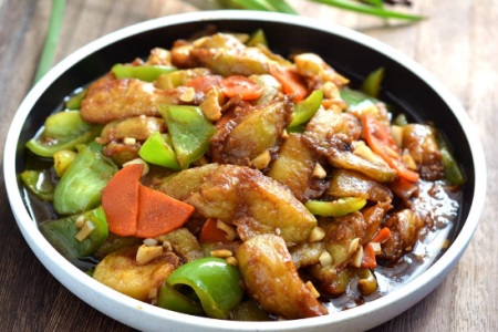 茄子的做法大全家常,茄子里加了它茄子不油腻还好吃