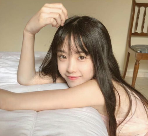 半藏森林胡文婕个人资料简介：胡文婕家庭背景及男朋友是谁