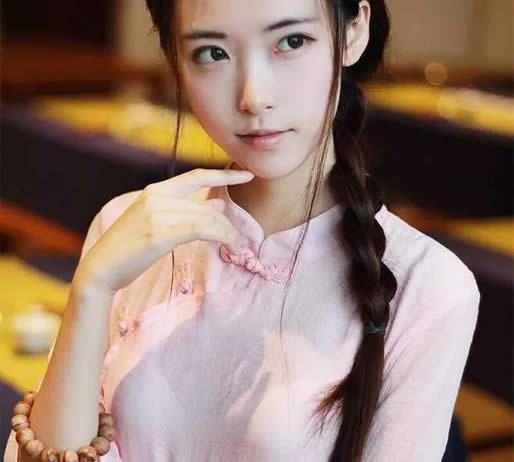 半藏森林胡文婕个人资料简介：胡文婕家庭背景及男朋友是谁