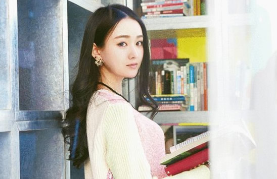 黄馨瑶个人资料简介及照片：黄馨瑶撞脸郑爽事件始末