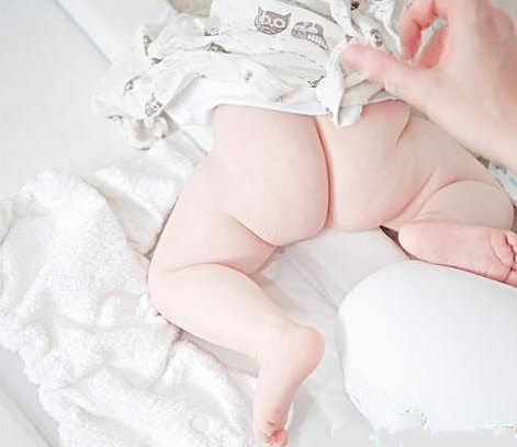 贵≠好用！新手妈妈选好纸尿裤的四大关键