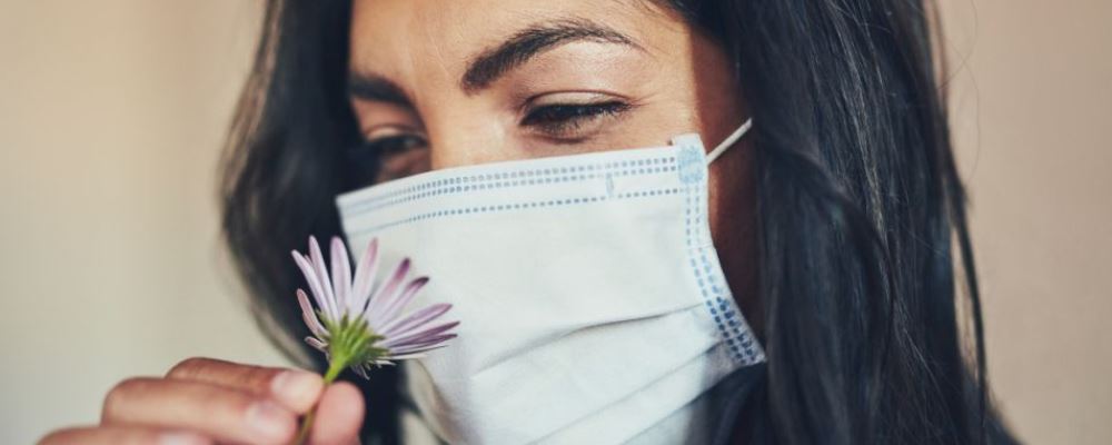 新冠状病毒的潜伏期是多久 初期有哪些症状