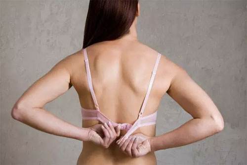 断奶如何防止乳房变小 断奶如何防止乳房变小