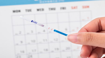 怀孕后除了停经和孕吐，还有哪些明显反应？