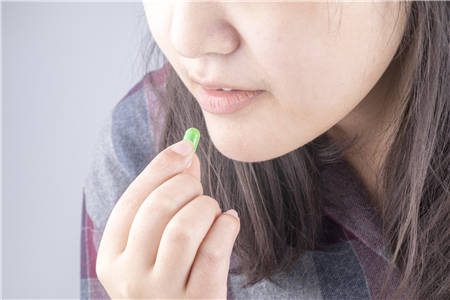 叶酸能和维生素C同补吗？叶酸的正确吃法，孕妈要知道！