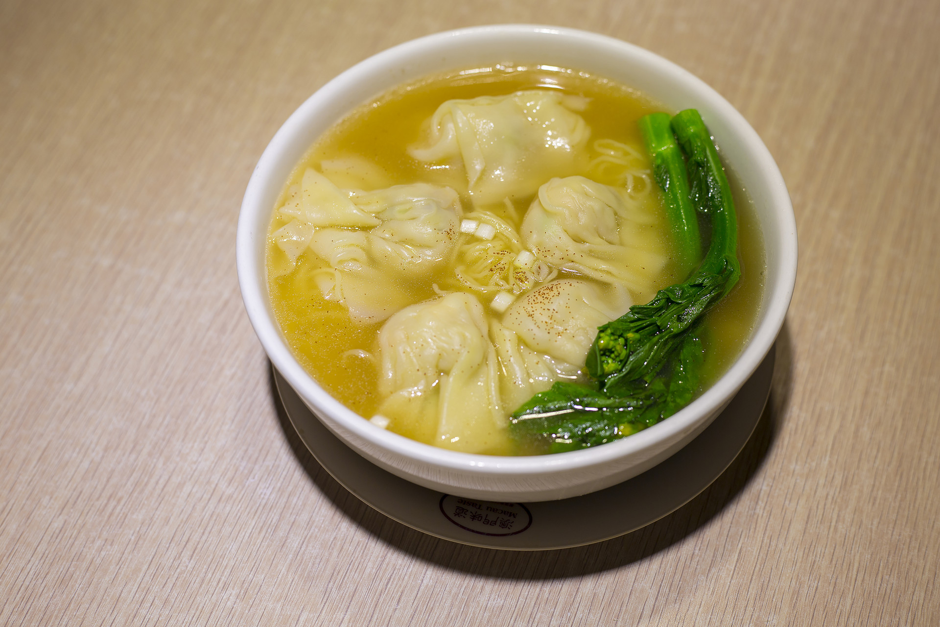 馄饨的包法图解 最简单馄饨的包法图片