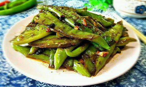 虎皮青椒的做法,家常做法和肉馅搭配都过瘾