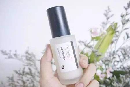 精华液的正确使用顺序怎么用 精华液对女人有什么好处可以天天使用吗