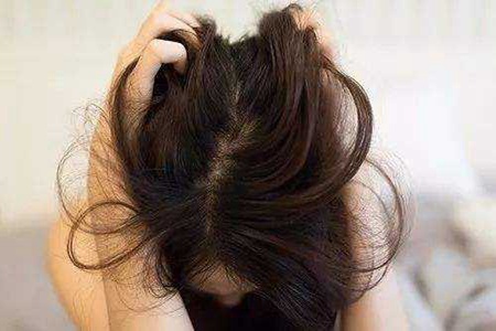 湿气重有什么症状?这五个女人湿气重的表现