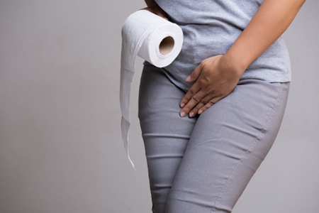 女性尿道炎症状表现有哪些？这四个女性尿道炎症状及时治疗