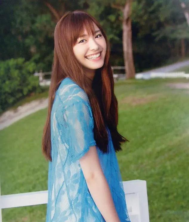 日韩美女颜值排名前十位