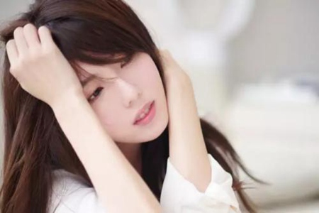 宫颈息肉是怎么引起的？四个引起女人宫颈息肉症状的原因