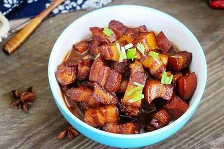 红烧肉怎么做好吃 红烧肉最正宗的家常做法