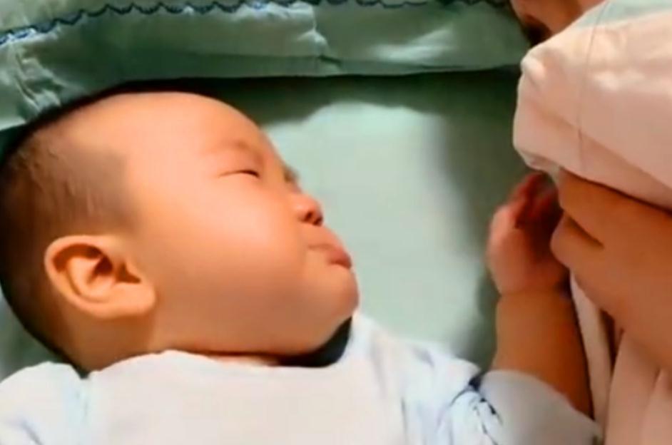 宝宝1岁内有三个表现,证明进入身高＂猛涨期＂,错过会矮人一截