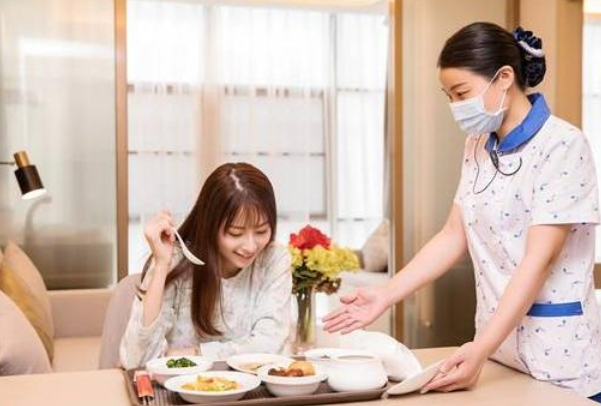 生没生过孩子,明白人一眼就能看出,这3个部位就暴露了生育史