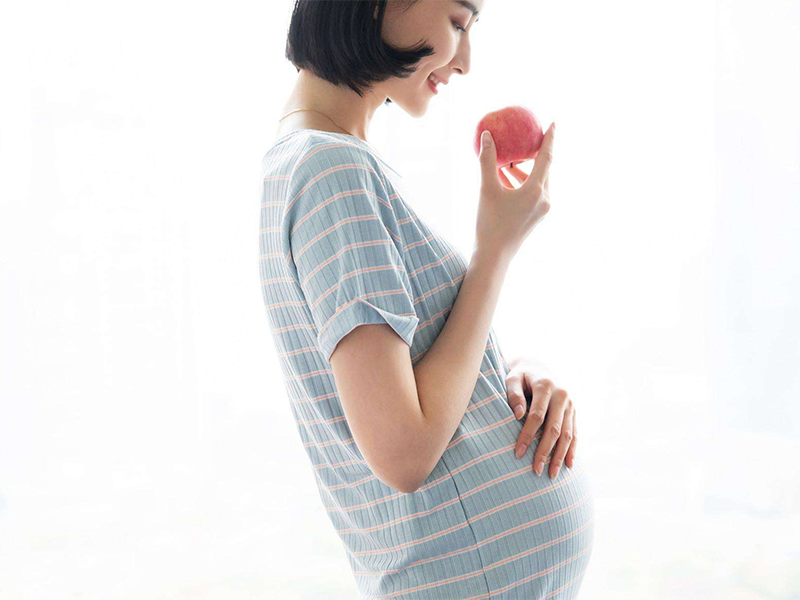 哺乳期间里,妈妈不能吃什么样的蔬菜和水果?