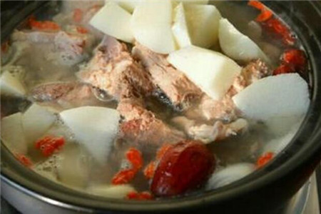 女人胸小吃三道食谱可以丰胸