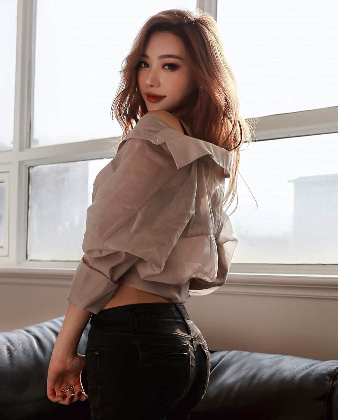 美艳气质姐姐「쏘블리」精致五官如仙女下凡纤细曼妙「完美体态」辣到喷火