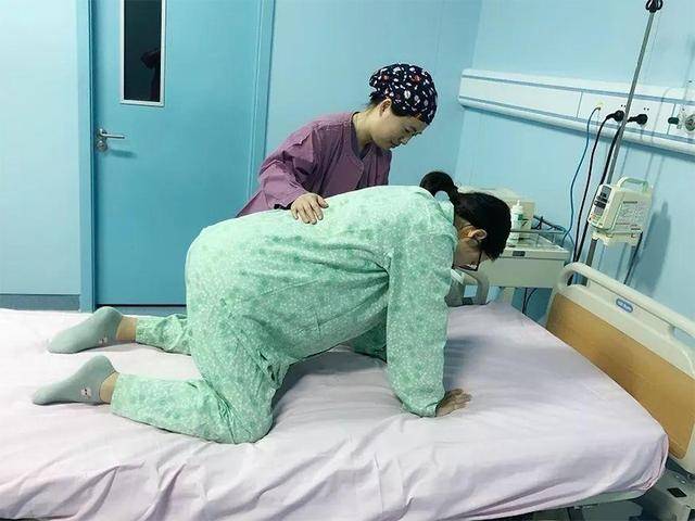 女人生产如何缩短加快产程呢？月子又有哪些不能碰的禁忌呢？