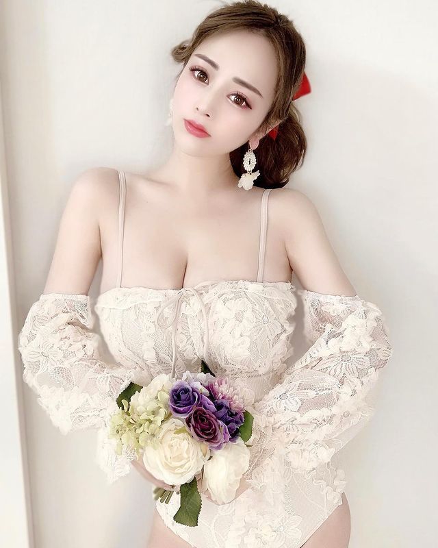 美女设计师《本多胡桃》清凉入浴!大方露飘浓浓香!