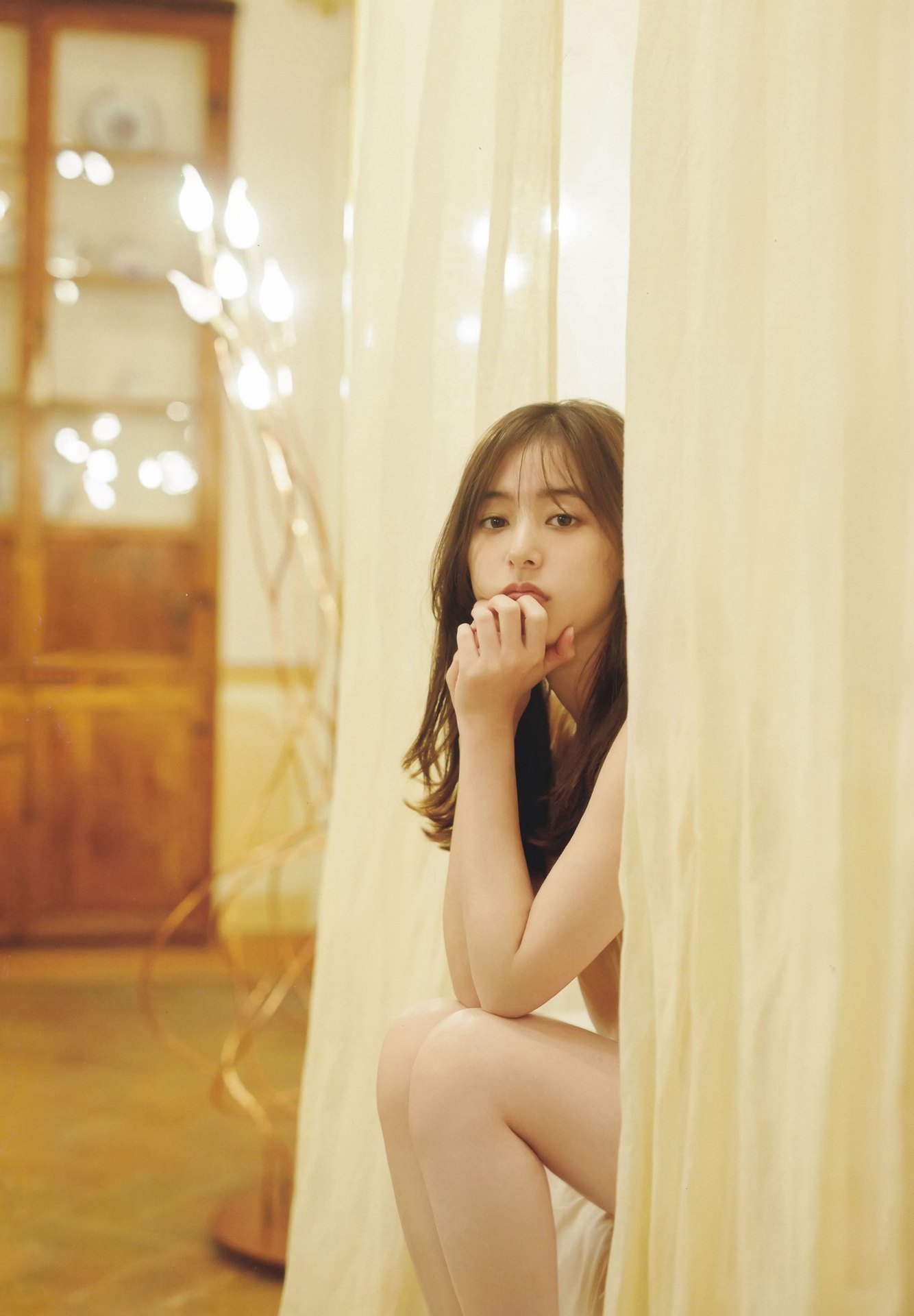 新木优子(Yuko Araki)是现在日本新一代的女艺人,她凭着清新脱俗的气质、精致甜美的五官,俘获不少粉丝,更打败了新垣结衣成为“日职球员票选至爱女艺人”第一名。