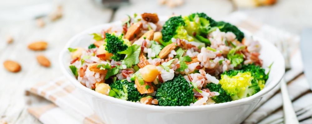 备孕期间吃什么容易受孕 多吃这些食物有利怀孕