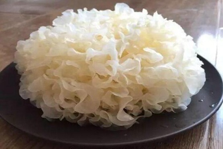 孕早期吃什么有利于胎心胎芽发育？这五个孕早期吃食物对胎儿好