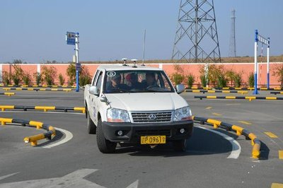 波兰男子驾考192次未通过