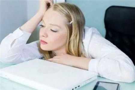 女人湿气重的表现以及调理方法