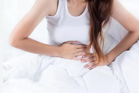 肾结石是怎么引起的？这五个女生得肾结石的原因