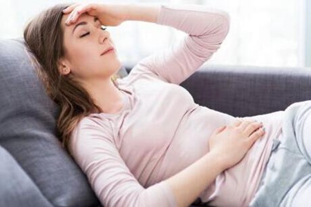 宫外孕会来月经吗？女人宫外孕的表现症状