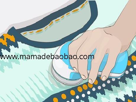 3种方法来去除衣服上的毛球（粘贴和摩擦的方法）