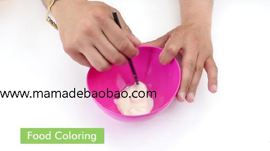 3种方法来做出不含胶水的软泥（用洗碗剂和玉米淀粉）